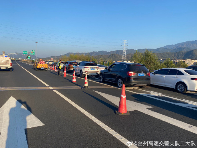 青岛371路公交车路线时间查询_青岛高速公路路况查询_沪陕高速商州段到西安路查询