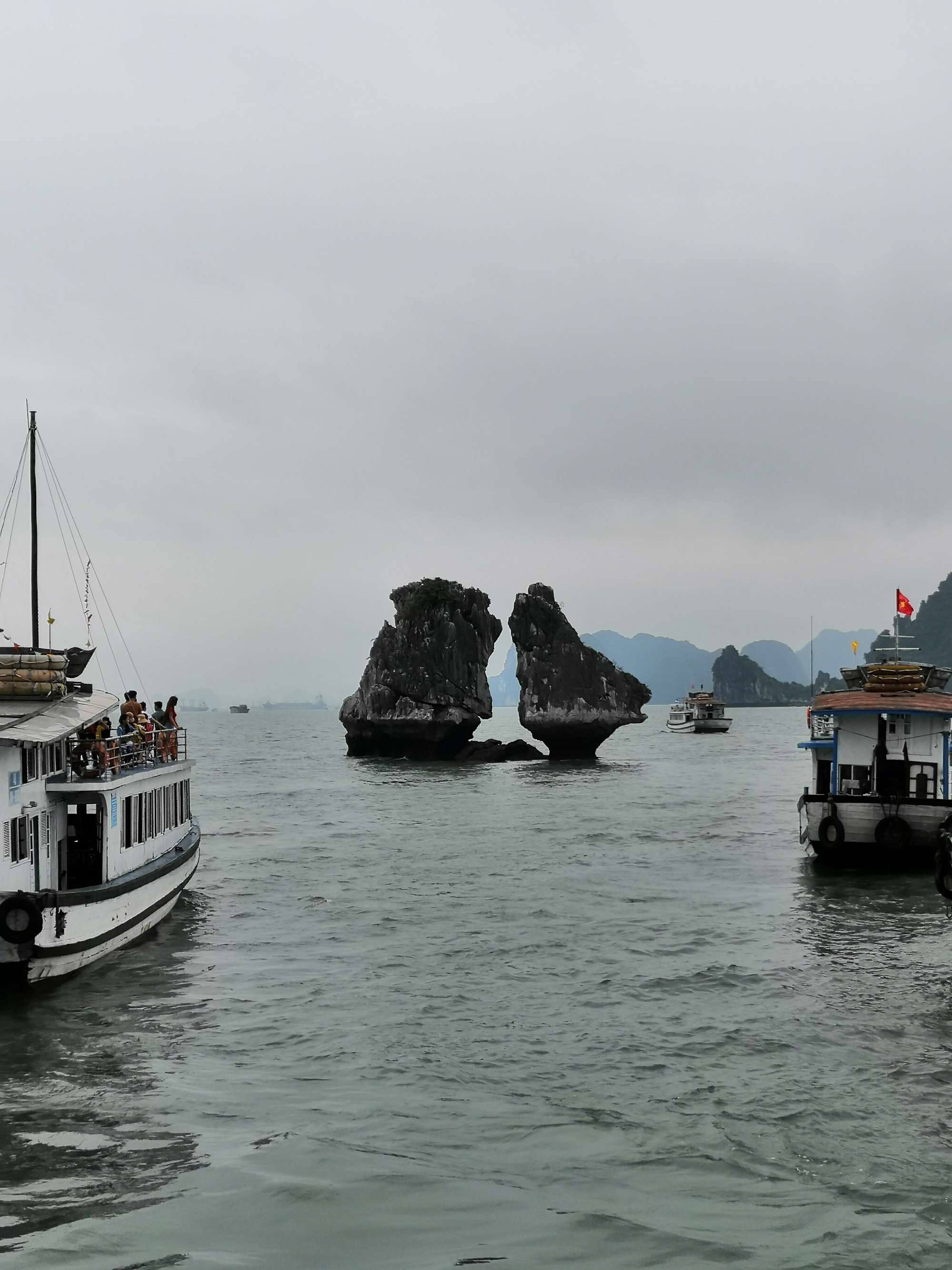 什么山水甲桂林_桂林山水介绍_桂林阳朔山水旅游开发有限公司