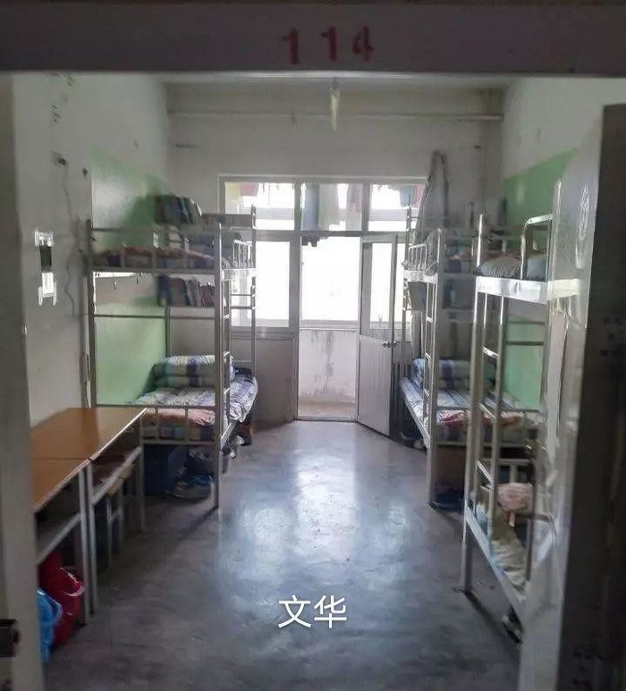 吕梁学院环境怎么样（吕梁学院离市区远吗）